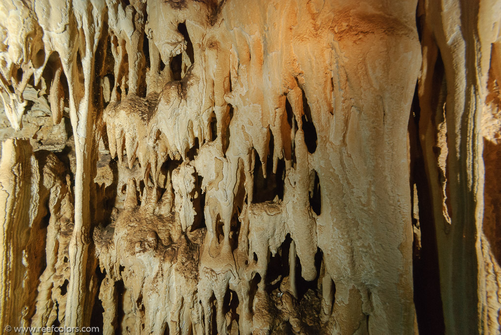 35 Aniversario Cave, Bahia de Cochinos, Cuba;  1/60 sec at f / 8,0, 10 mm